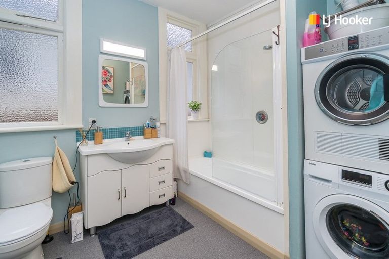 Photo of property in 2 Hawthorn Avenue, Mornington, Dunedin, 9011