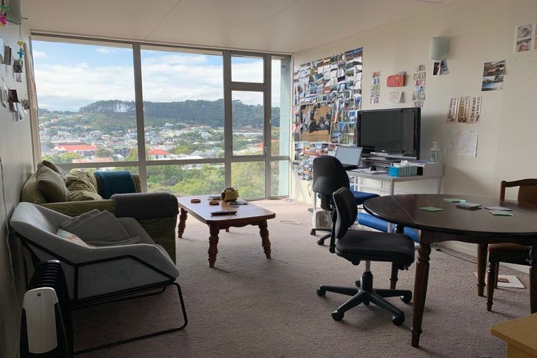 Photo of property in Mccallister Heights, 8/381 Adelaide Road, Newtown, Wellington, 6021
