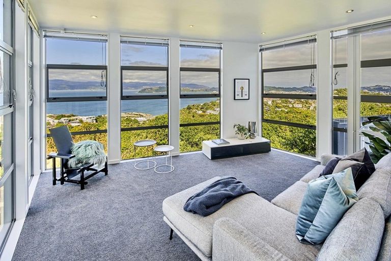 Photo of property in 11 Captain Edward Daniell Drive, Ngaio, Wellington, 6035