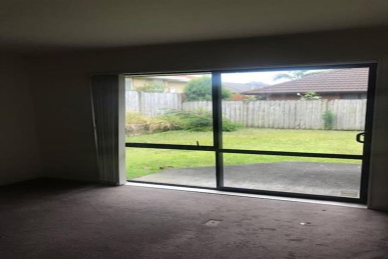 Photo of property in 12 Wando Lane, East Tamaki, Auckland, 2013