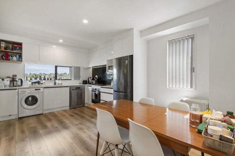 Photo of property in 3/100-c Target Road, Wairau Valley, Auckland, 0629