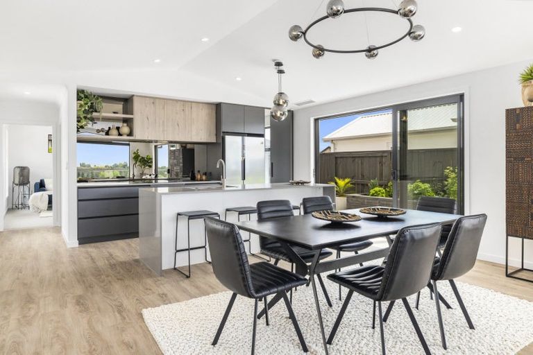 Photo of property in 9 Kahawai Place, Omokoroa, 3114