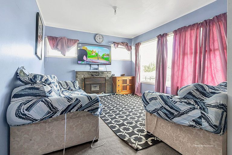 Photo of property in 1/85a Tidal Road, Mangere, Auckland, 2022