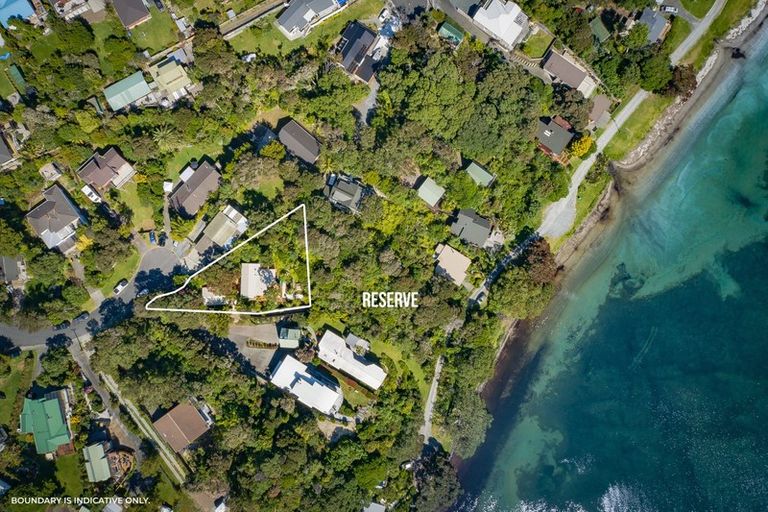 Photo of property in 19 Woodlands Avenue, Snells Beach, 0920