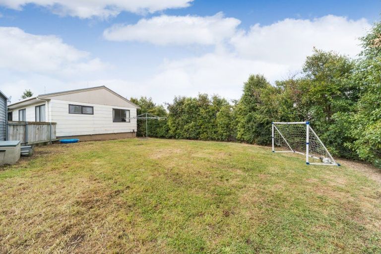 Photo of property in 99 Hillcrest Drive, Kelvin Grove, Palmerston North, 4414