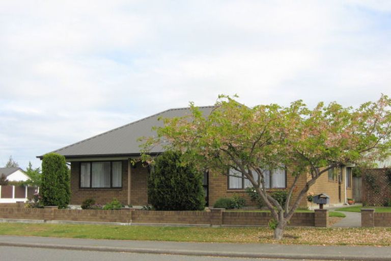 Photo of property in 15a Kingsbury Avenue, Rangiora, 7400