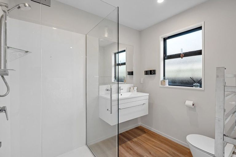 Photo of property in 10 Lazarus Lane, Halswell, Christchurch, 8025