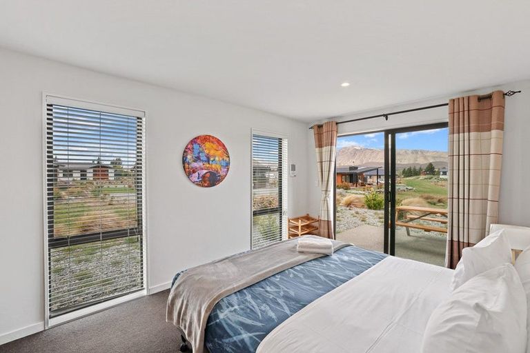 Photo of property in 17 Andrew Don Drive, Lake Tekapo, 7999