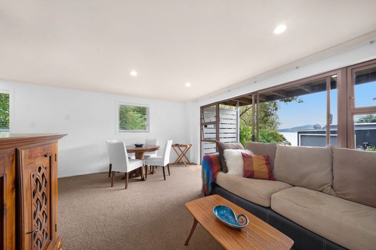 Photo of property in 120 Kawakawa Bay Coast Road, Kawakawa Bay, Papakura, 2585