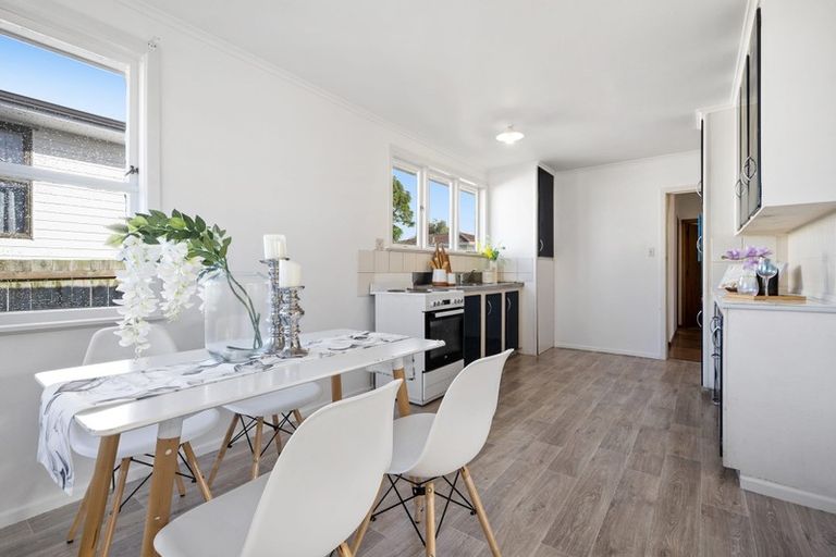 Photo of property in 18a Frank Hewitt Street, Pukekohe, 2120