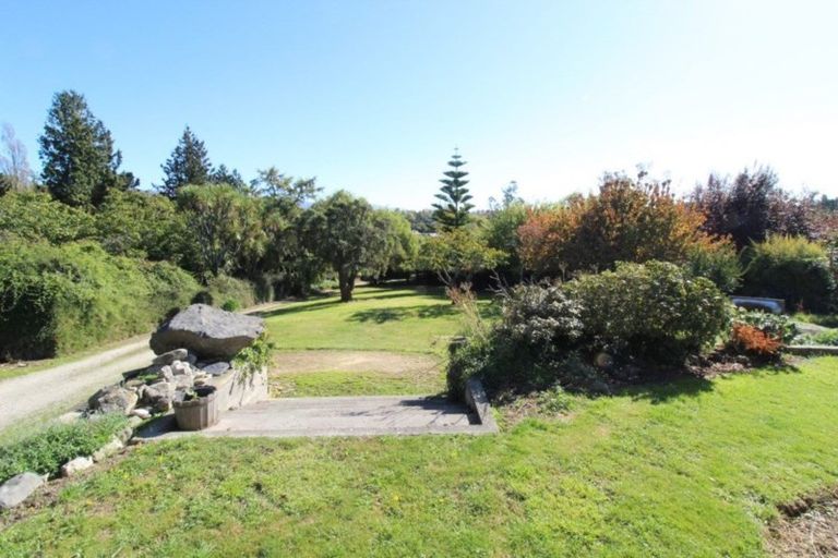 Photo of property in 140 Parsonage Road, Waimate, 7978