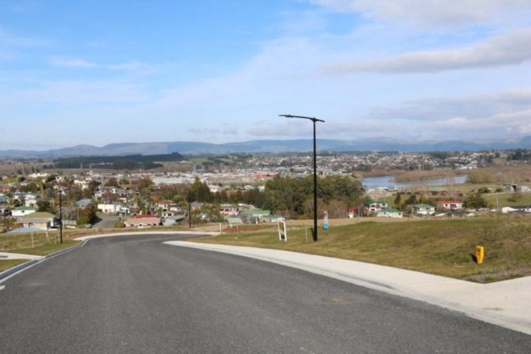 Photo of property in 13 Cypress Lane, Balclutha, 9230