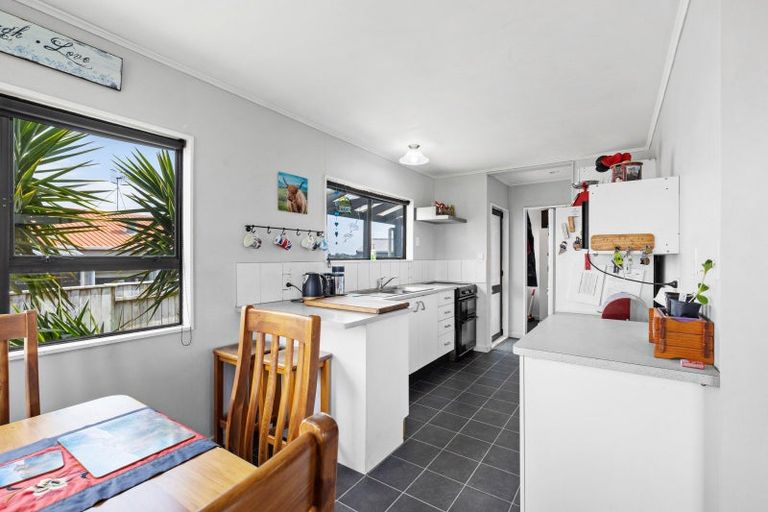 Photo of property in 140 Kelvin Grove Road, Kelvin Grove, Palmerston North, 4414