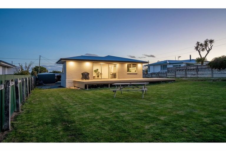 Photo of property in 86 Mcquarrie Street, Kingswell, Invercargill, 9812