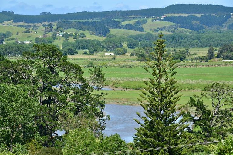 Photo of property in 35b St James Avenue, Helensville, 0800