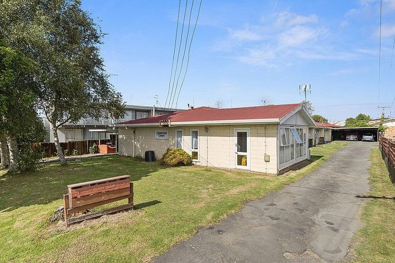 Photo of property in 43 Cameron Road, Bluff Hill, Napier, 4110
