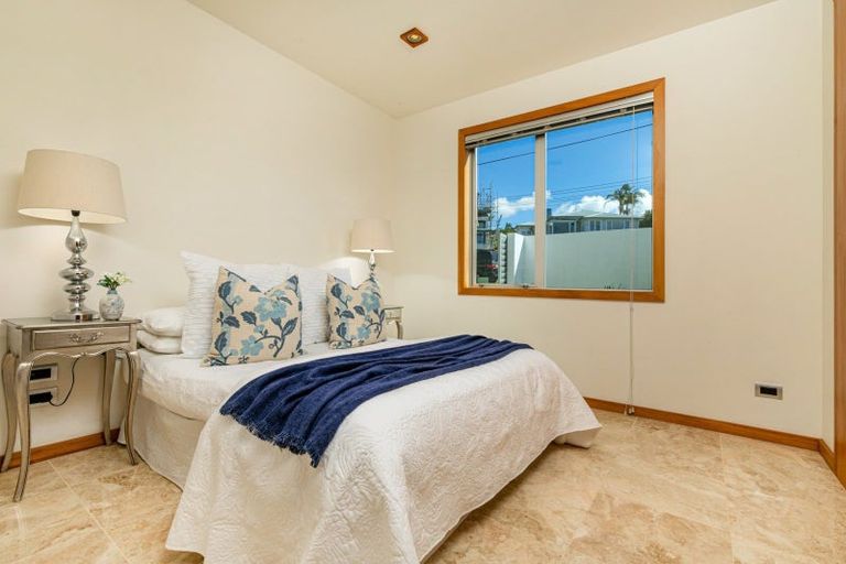 Photo of property in 27 Oban Road, Browns Bay, Auckland, 0630