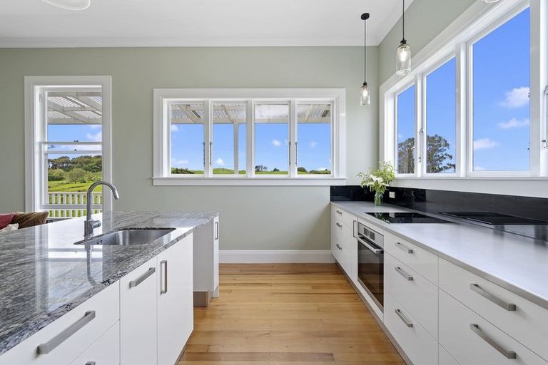 Photo of property in 79 Lincoln Road East, Everett Park, Inglewood, 4389