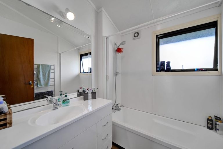 Photo of property in 46 Murray Avenue, Hawera, 4610