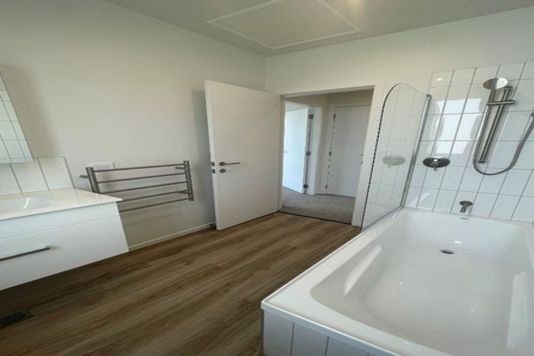 Photo of property in 19 Pipi Place, Levin, 5510