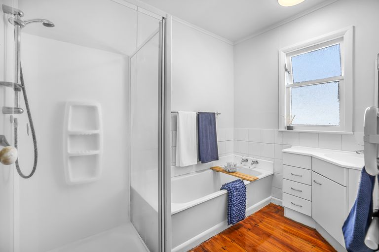 Photo of property in 12 Campbell Street, Leamington, Cambridge, 3432