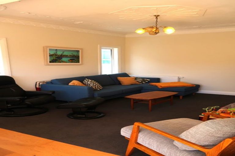 Photo of property in 84 Mills Road, Brooklyn, Wellington, 6021