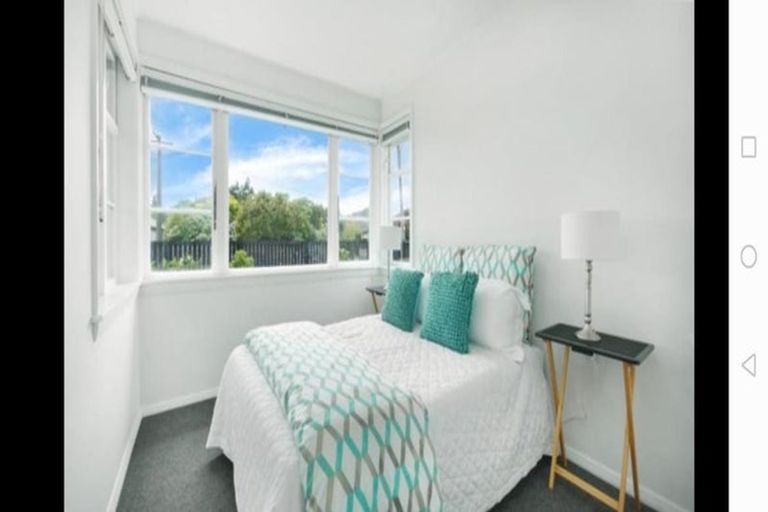 Photo of property in 3 Bateman Avenue, Bryndwr, Christchurch, 8053