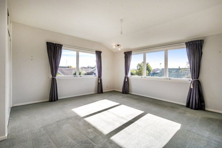 Photo of property in 24 Rutherglen Avenue, Ilam, Christchurch, 8041