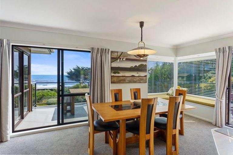 Photo of property in 42 Ames Street, Paekakariki, 5034