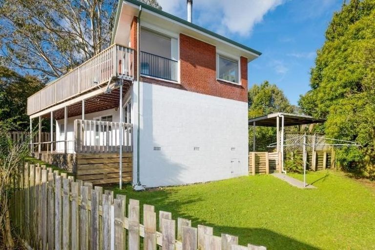 Photo of property in 1/13 Sunhill Road, Sunnyvale, Auckland, 0612