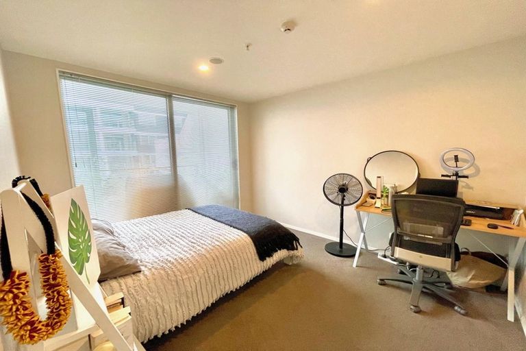 Photo of property in Norfolk Apartments, 113/19 Bute Road, Browns Bay, Auckland, 0630