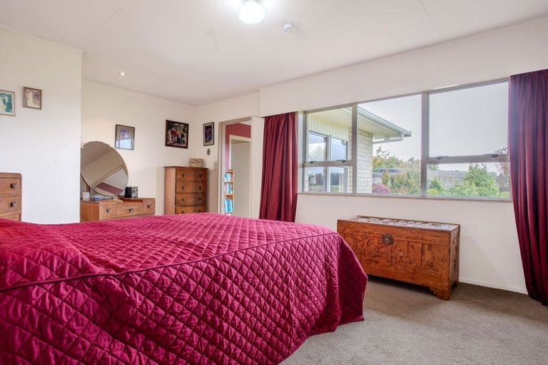 Photo of property in 63 Mcphee Street, Dannevirke, 4930