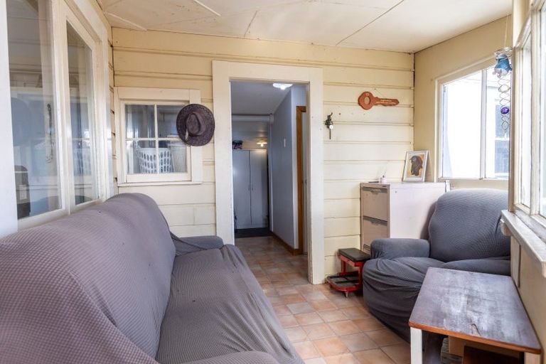 Photo of property in 41 Burns Street, Dannevirke, 4930