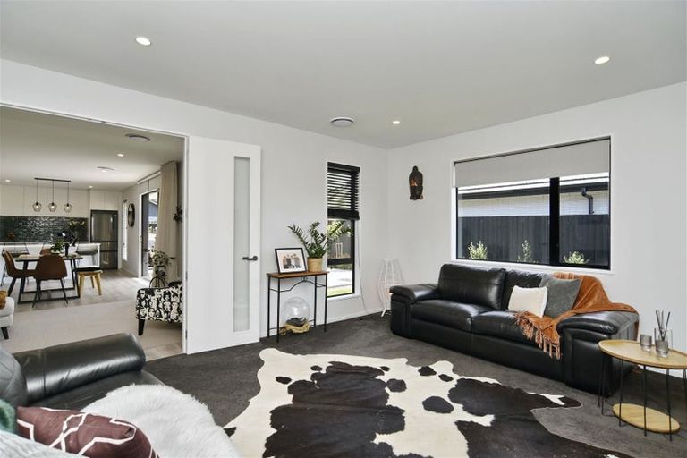 Photo of property in 22 Selfe Crescent, Burwood, Christchurch, 8083