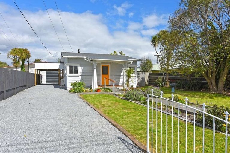 Photo of property in 28 Liverpool Street, Trentham, Upper Hutt, 5018