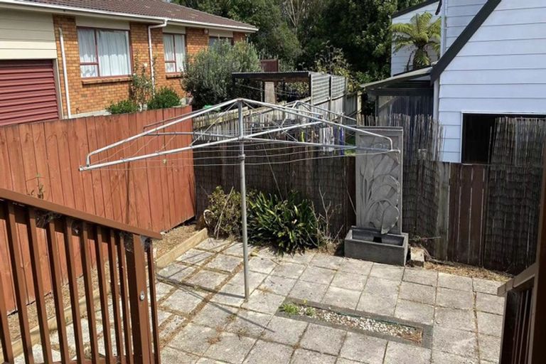 Photo of property in 87 Hillsborough Road, Hillsborough, Auckland, 1042