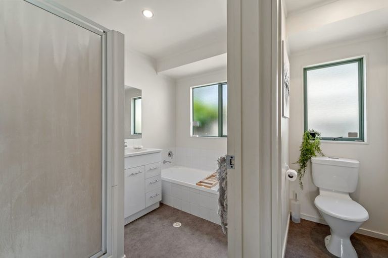 Photo of property in 110 Brightside Road, Stanmore Bay, Whangaparaoa, 0932