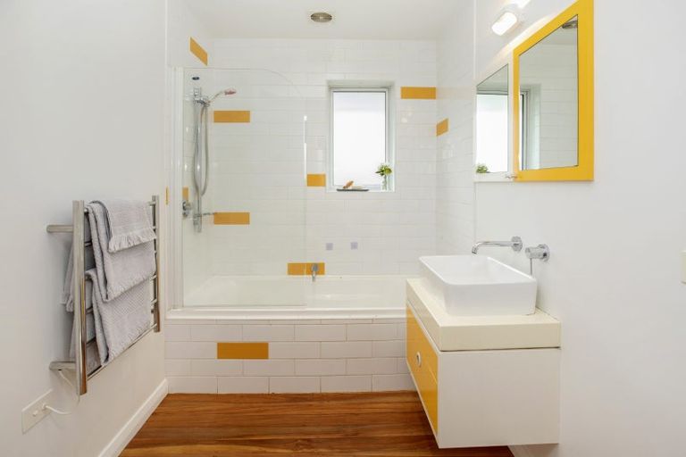 Photo of property in 53 Birchfield Avenue, Dallington, Christchurch, 8061