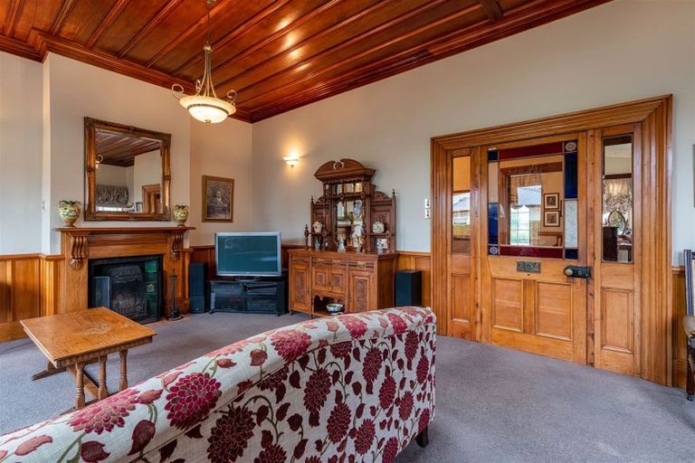 Photo of property in 204 Bartholomew Road, Levin, 5510