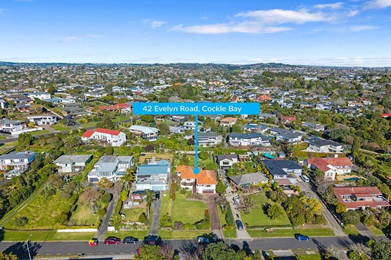 Photo of property in 42 Evelyn Road, Cockle Bay, Auckland, 2014