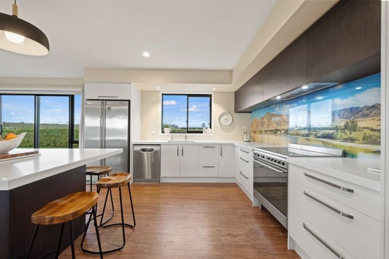 Photo of property in 1 Hayfield Terrace, Cust, Rangiora, 7471