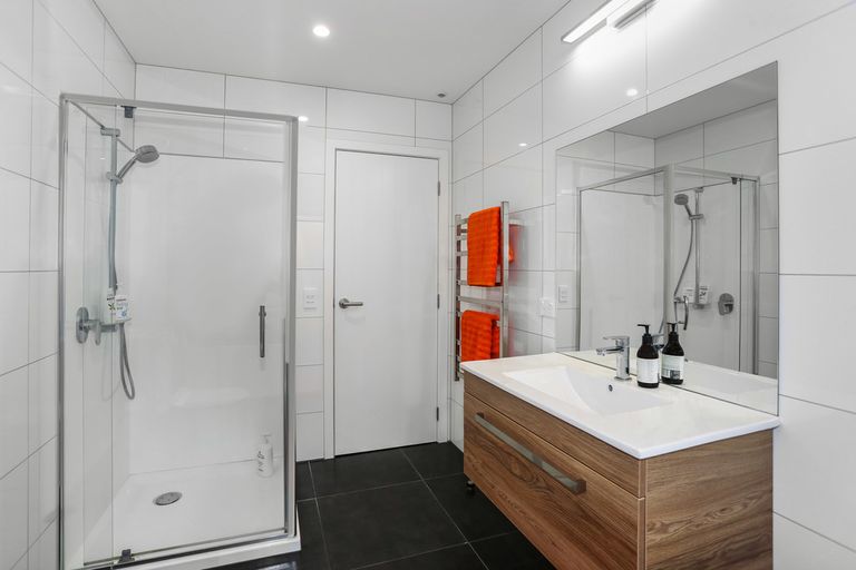 Photo of property in 28 Hillpark Drive, Pokeno, 2402