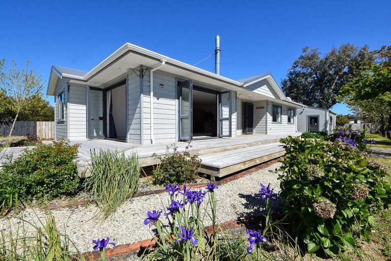 Photo of property in 23 Charles Street, Carterton, 5713