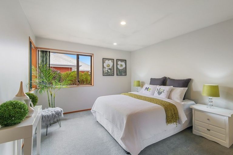 Photo of property in 139b Avonhead Road, Avonhead, Christchurch, 8042