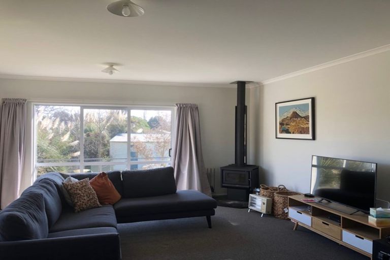 Photo of property in 58 Te Moana Road, Waikanae Beach, Waikanae, 5036