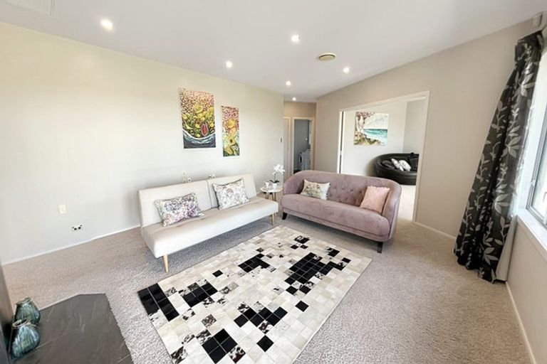 Photo of property in 191 Harakeke Road, Te Horo, Otaki, 5581