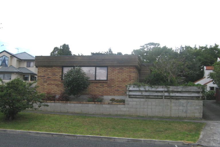 Photo of property in 2/13 Nile Road, Milford, Auckland, 0620