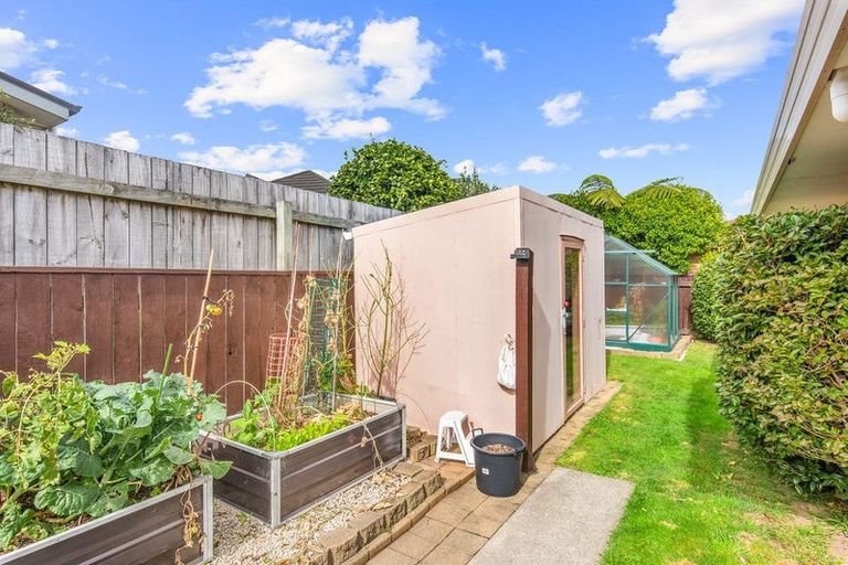 Photo of property in 96 Cedar Drive, Paraparaumu Beach, Paraparaumu, 5032