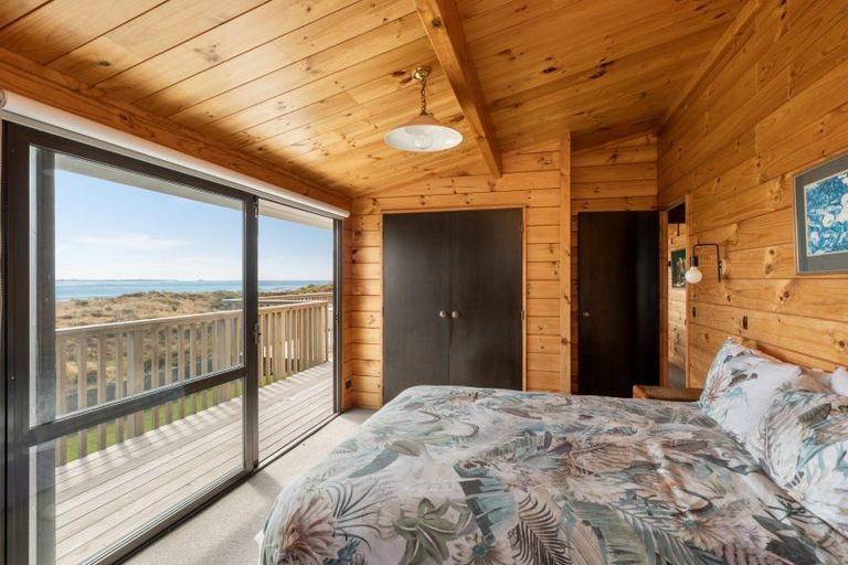 Photo of property in 165 Oceanbeach Road, Mount Maunganui, 3116