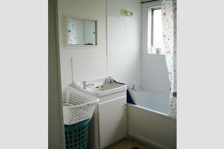 Photo of property in 8/84 Kenderdine Road, Papatoetoe, Auckland, 2025